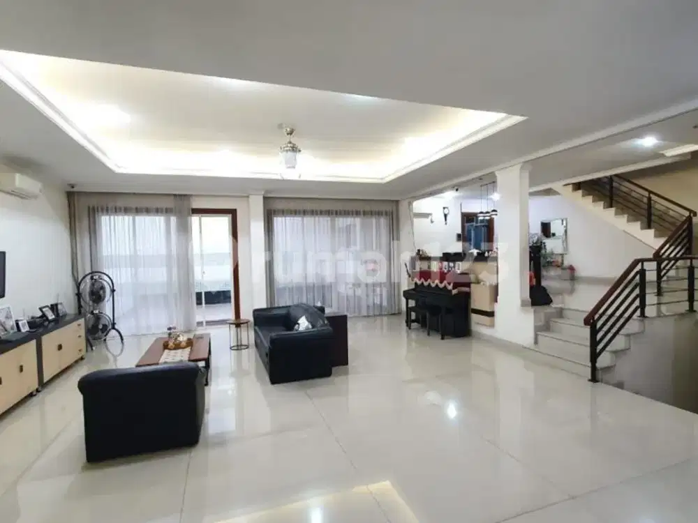 Dijual Rumah Mewah Pluit Sakti 4 Lantai Siap Huni