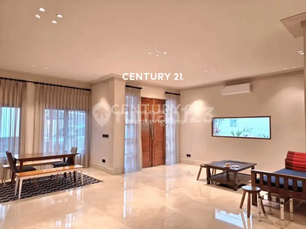 Rumah Mewah Newly Renovated Siap Huni di Menteng