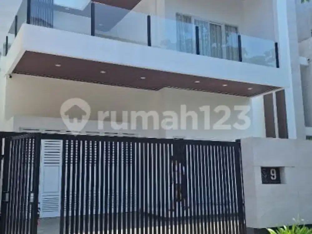 Rumah Mewah Modern Minimalis Pantai Indah Kapuk