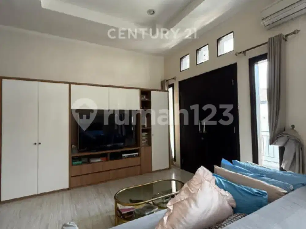 Rumah Manyar Permai Unit Cakep Lokasi Dekat Bbs Sis Pik