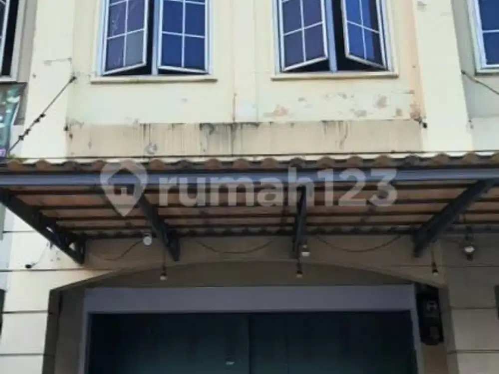 Ruko Pluit 2 Lantai Rapi Siap Huni Jalan Raya