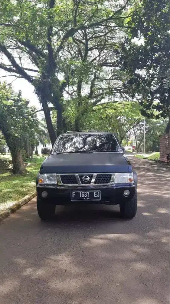 nissan terrano (2004)