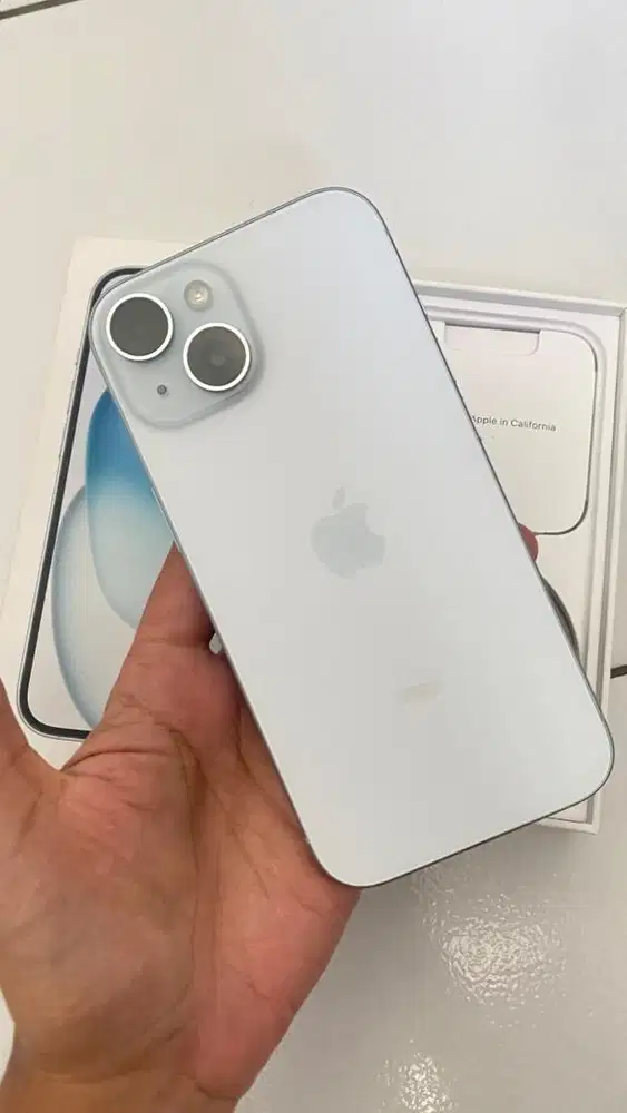 iPhone 15 128GB Blue Resmi iBox Digimap Lengkap Fullset Original