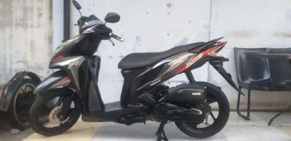 HONDA VARIO TECHNO 125 KZR F1 THN 2012