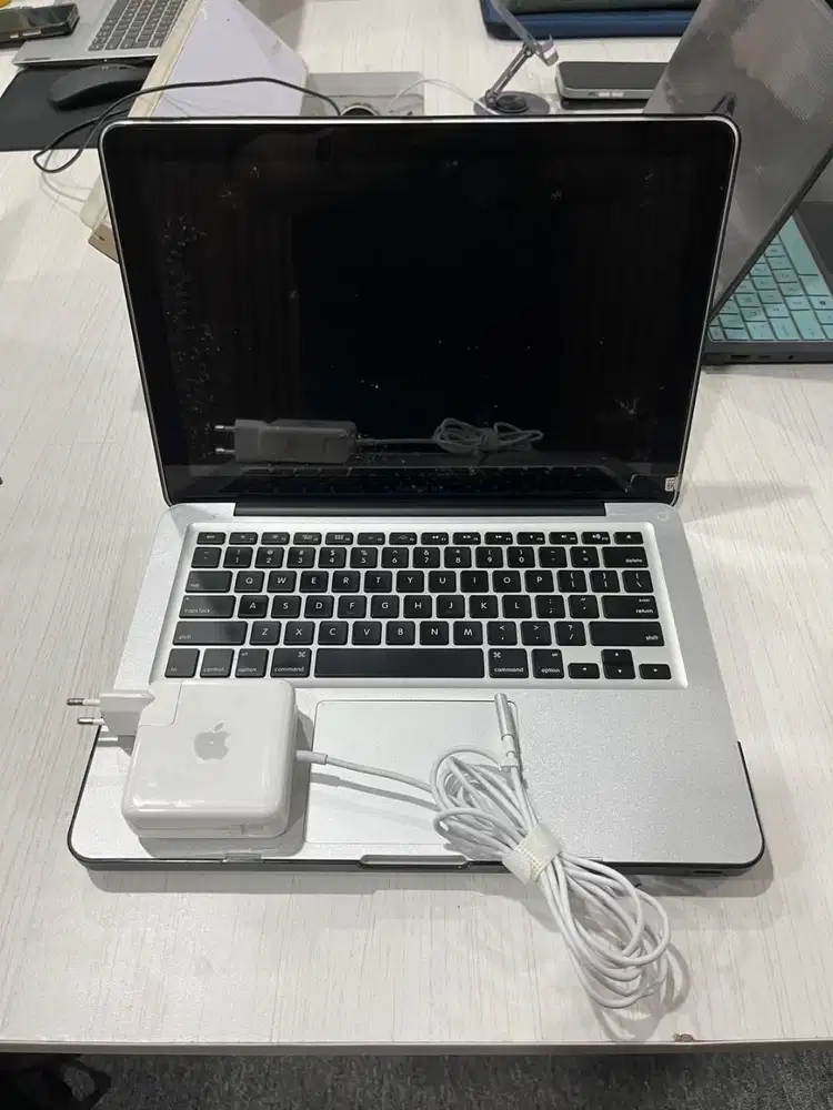 MacBook Pro 2012 Upgrade RAM 6GB SSD 128GB Normal