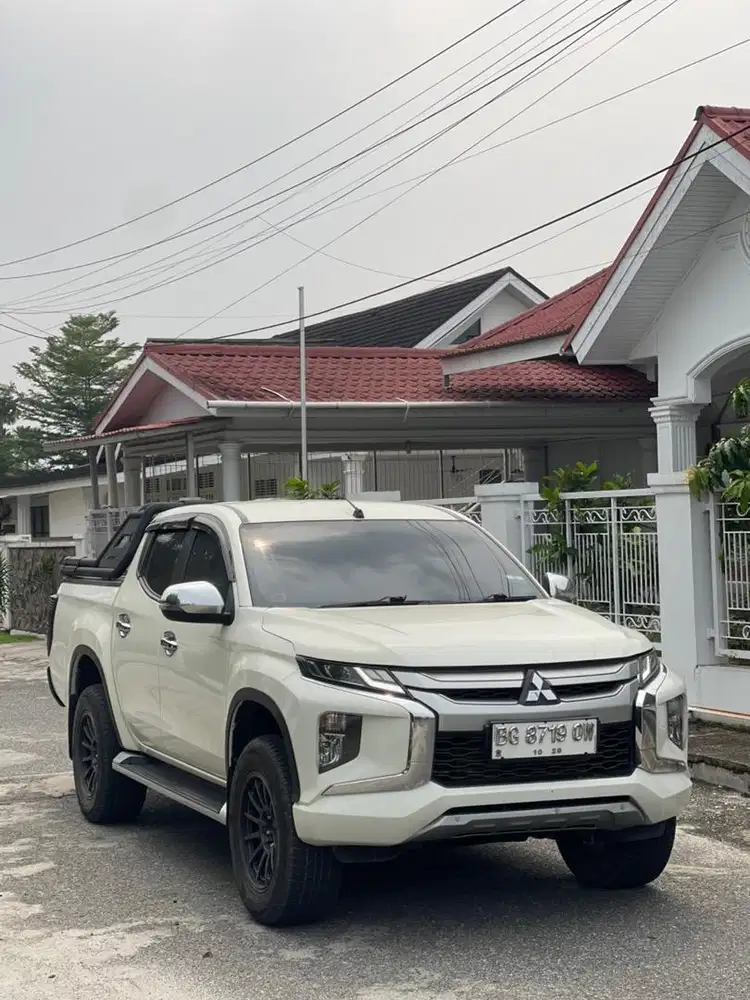 TRITON DC EXCEED 4 x 4 MT 2019