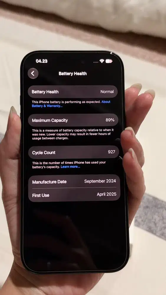 Iphone 16 Pro Black Titanium Like New