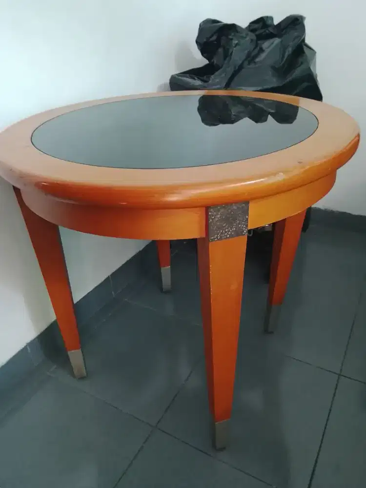 MEJA SUDUT DIAMETER 1 METER BAHAN KAYU JATI CAKEP