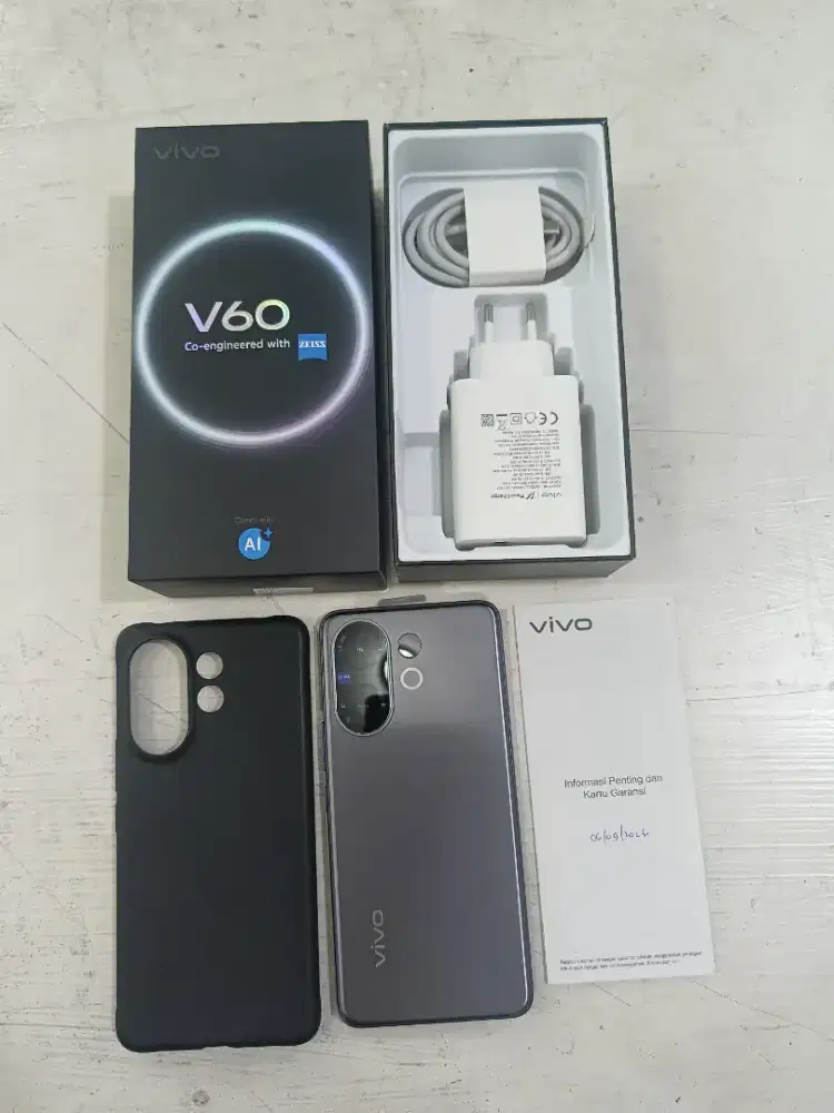 Vivo V60 12/512Gb