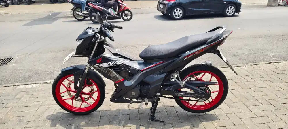 Honda Sonic 2019 bisa tt/bt