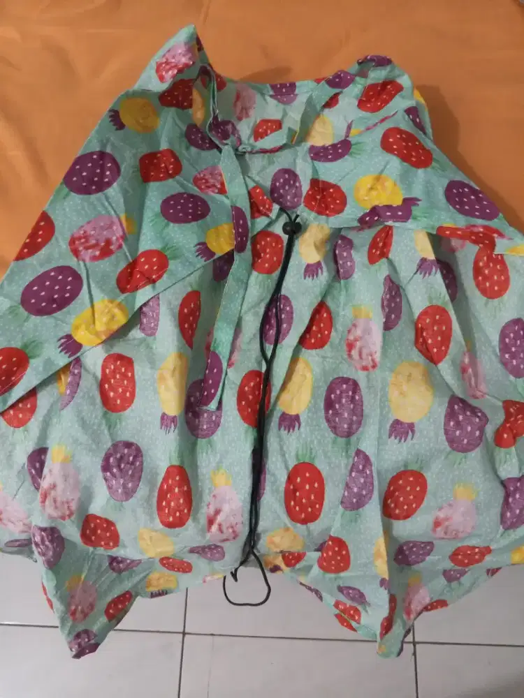 Apron ibu menyusui