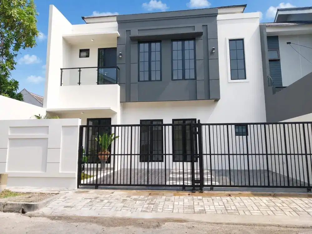 Dijual Rumah Luas & Strategis Siap Huni di Anggrek Loka BSD City