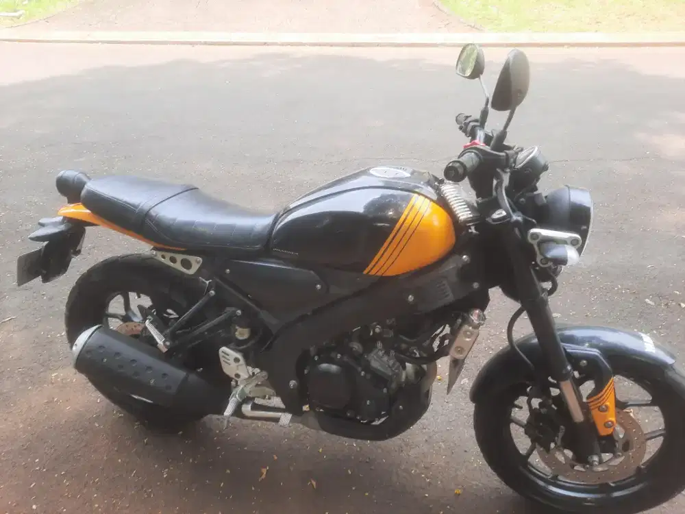 YAMAHA XSR 155 CUTGLOSS 2021