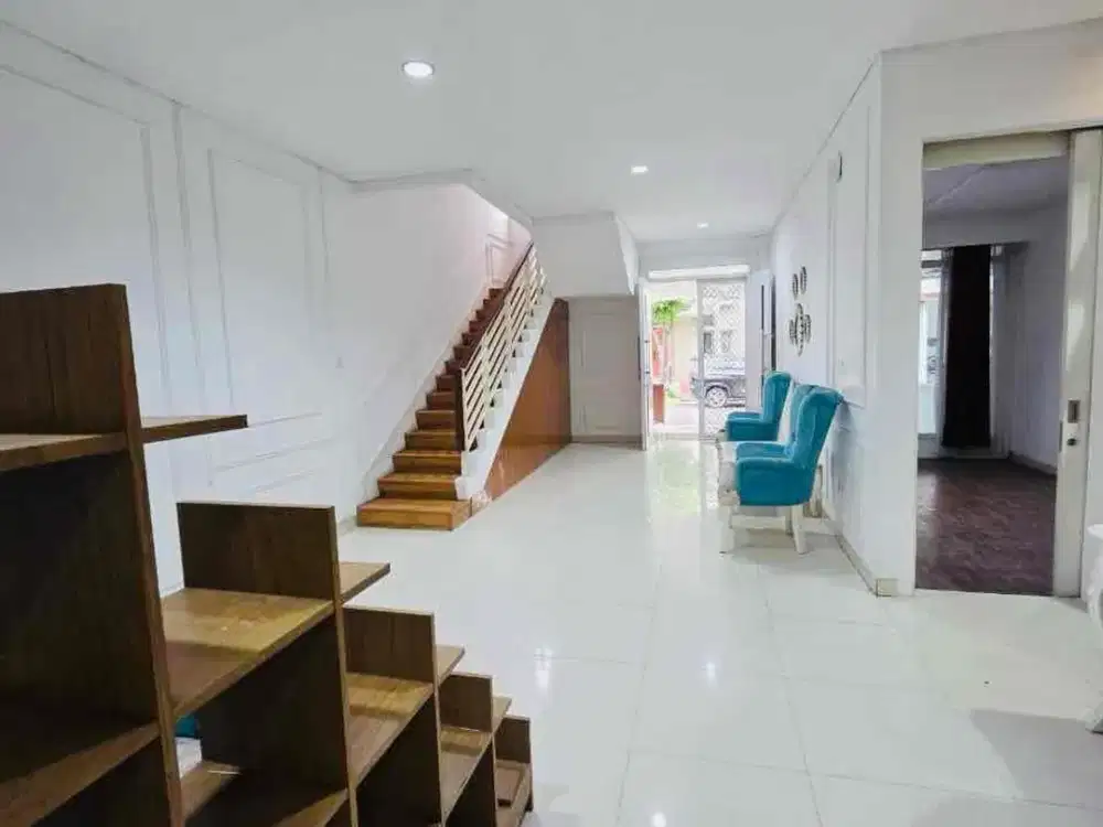 Sewa Cluster Palm Semi Furnish Summarecon Bekasi