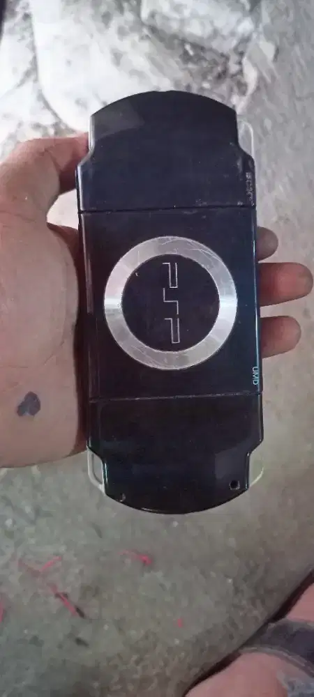 PlayStation Portable (PSP)SONY SERI-2001