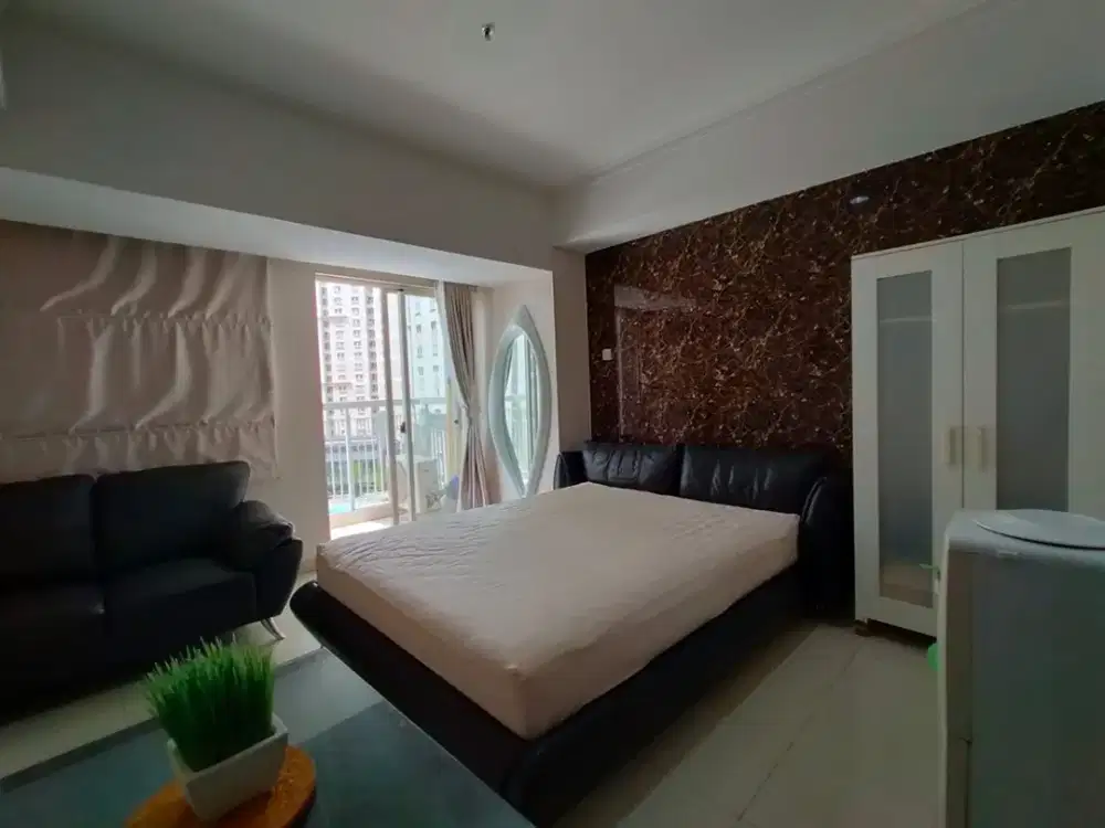 sewakan studio furnish lt rendah pool Apt.Royal mediterania garden Tanjung Duren