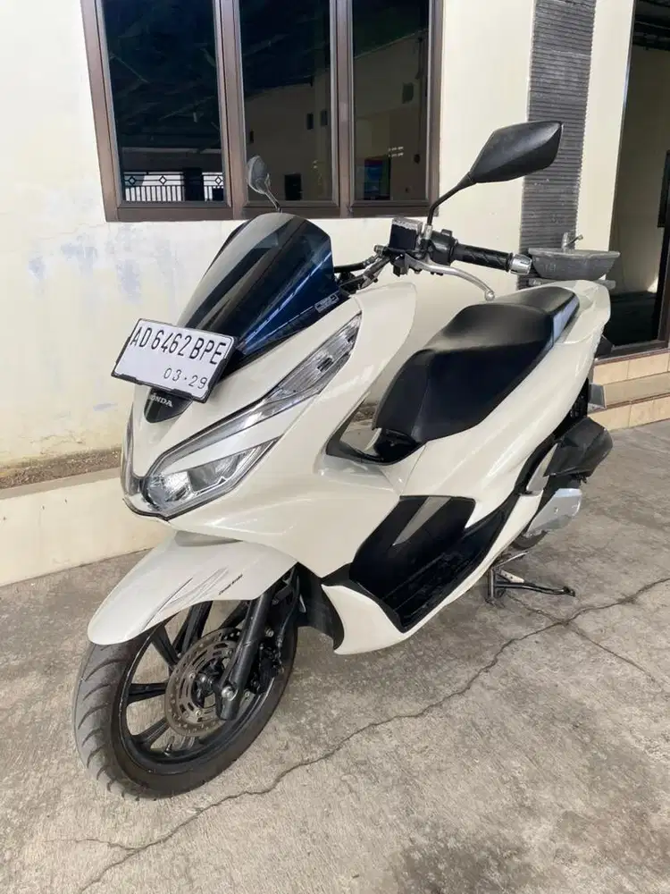 PCX PUTIH TAHUN 2019