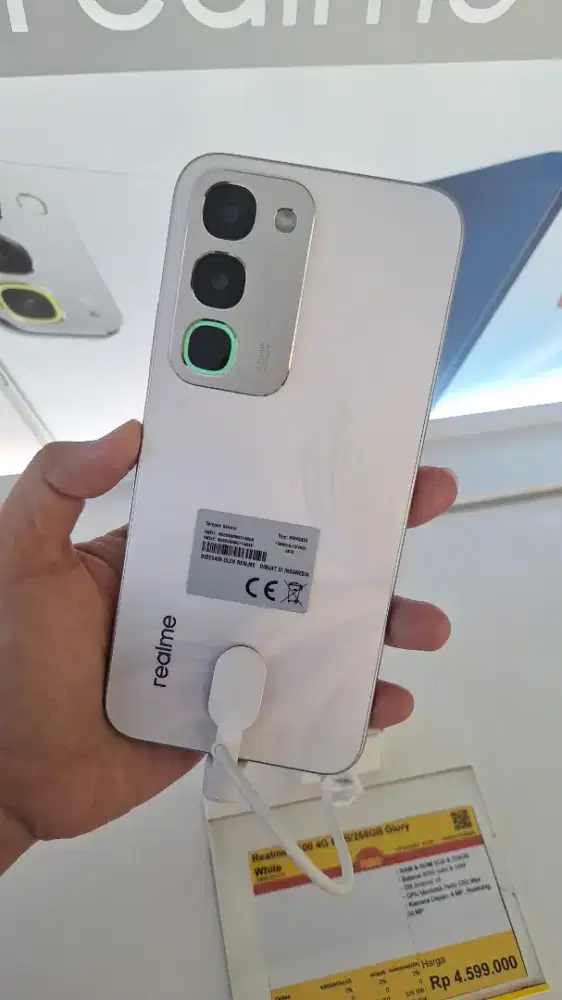 Realme c100 series