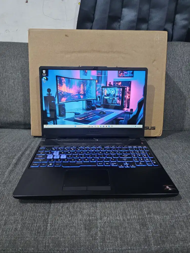 Asus Tuf Gaming F15 FX506LHB
Core i5 Gen 10  GTX 1650 4GB
Ram 8/ 512GB