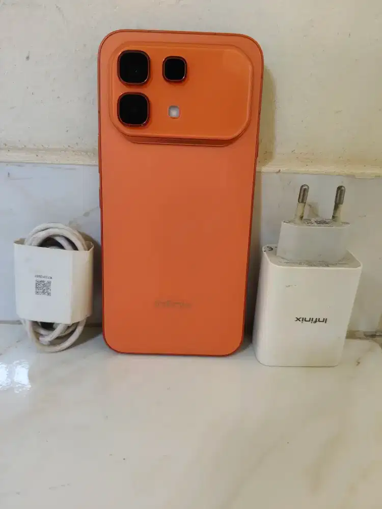 Infinix note 60 pro 5g 8/256 garansi Juni 2027 BH 100 persen