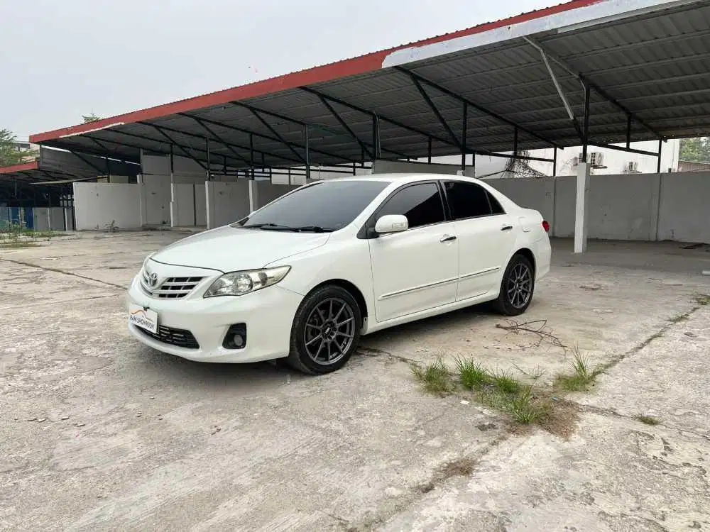 TOYOTA ALTIS AT 2013