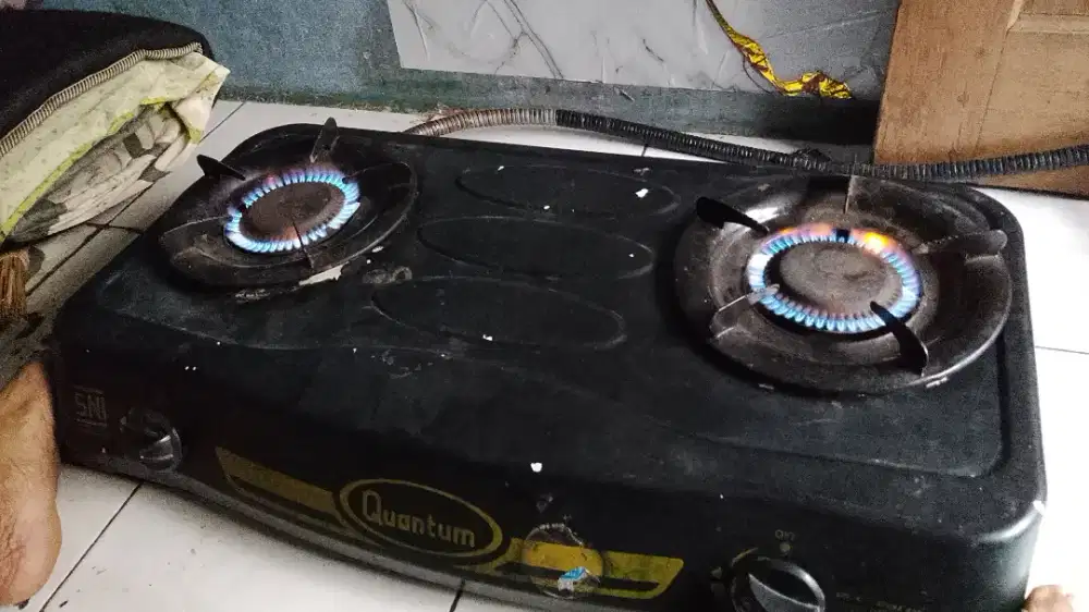 Kompor gas QUANTUM 2tungku