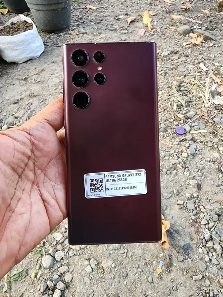 S22 Ultra 12/256 Sein normal total