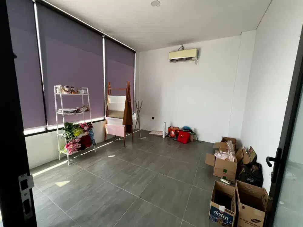 Office space di jalan Taman Maluku
