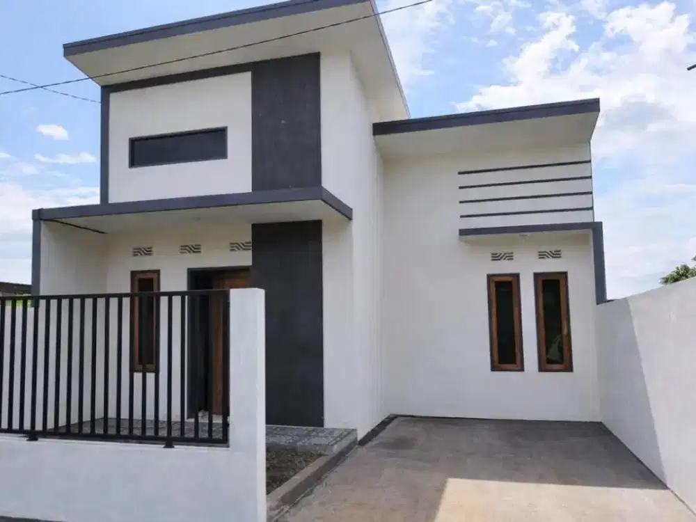 Dijual rumah Minimalis Siap Huni di SIngosari, Kota Malang