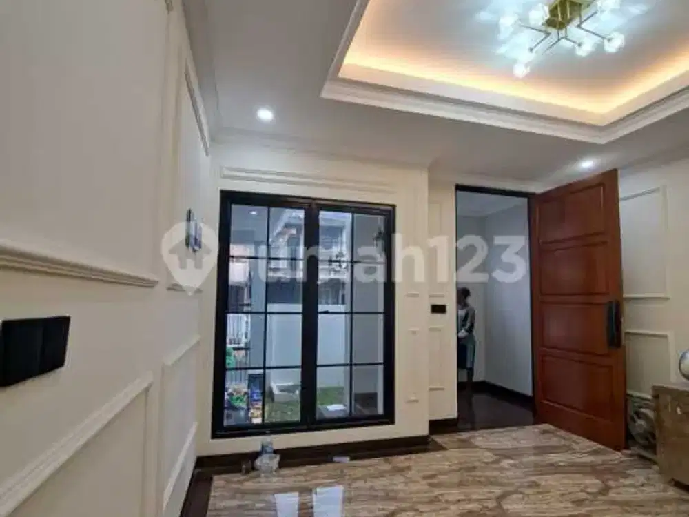 Dijual Rumah Brand New American Classic Full Kitchen Set di Griyaloka BSD City