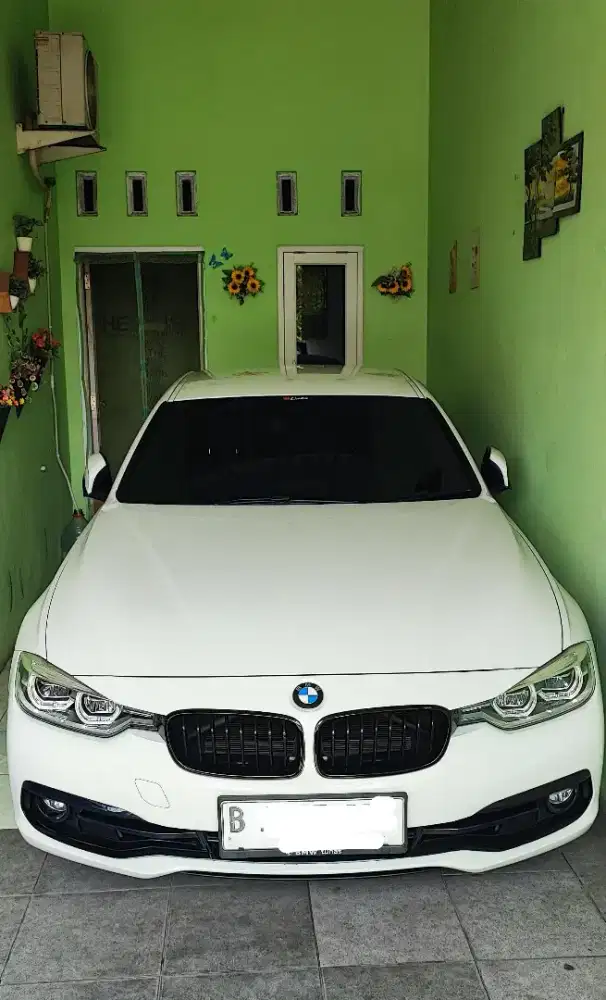 Bmw 320i sport shadow last edition