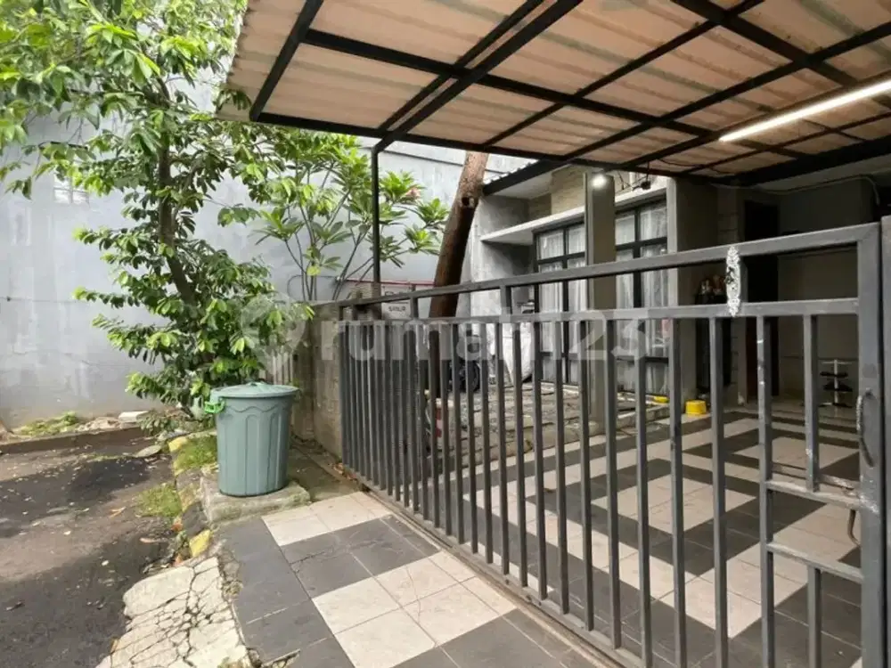 Dijual B U Rumah 3 KT Hadap Utara di Duta Bintaro (Nempel Alam Sutera)