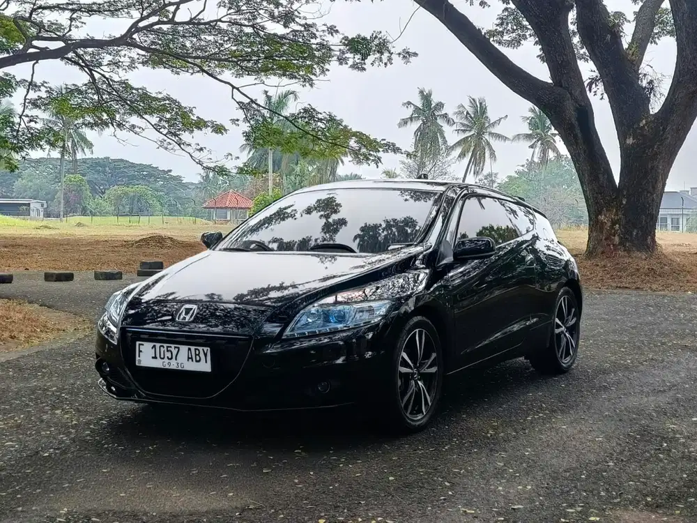 Honda CR-Z Hybrid 2013, hitam (km 61000)
