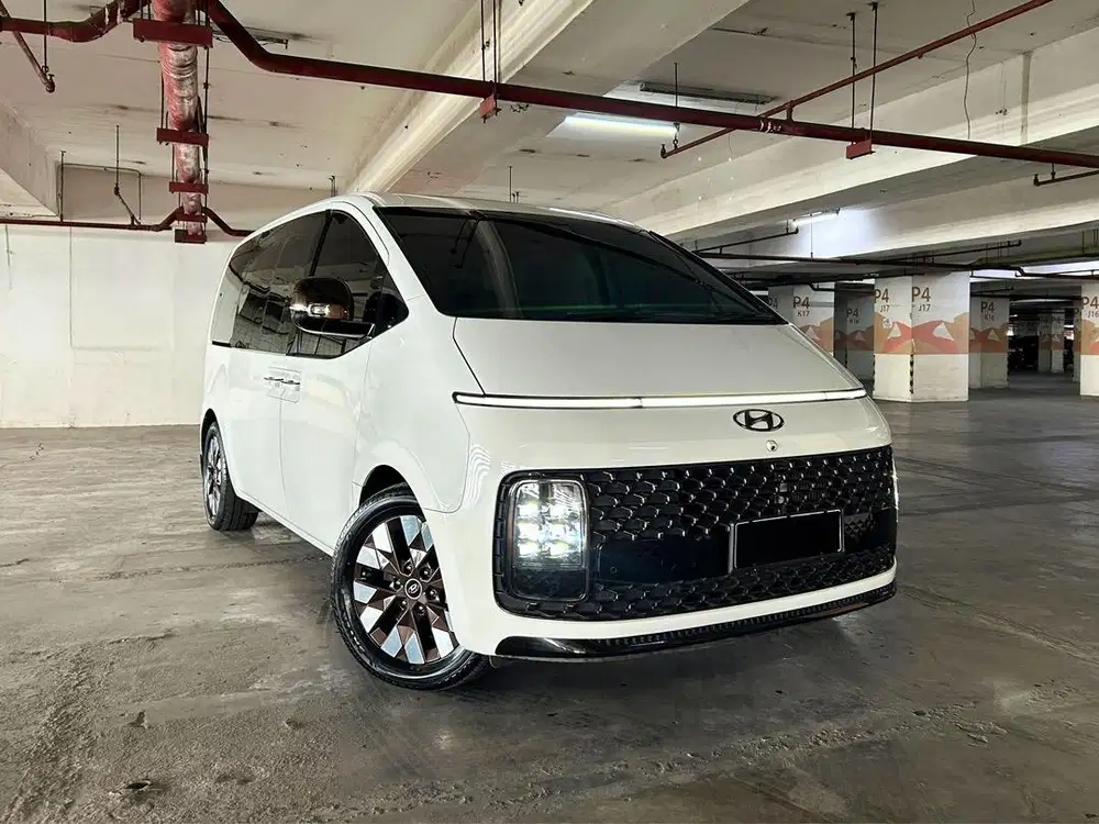 hyundai staria 2021