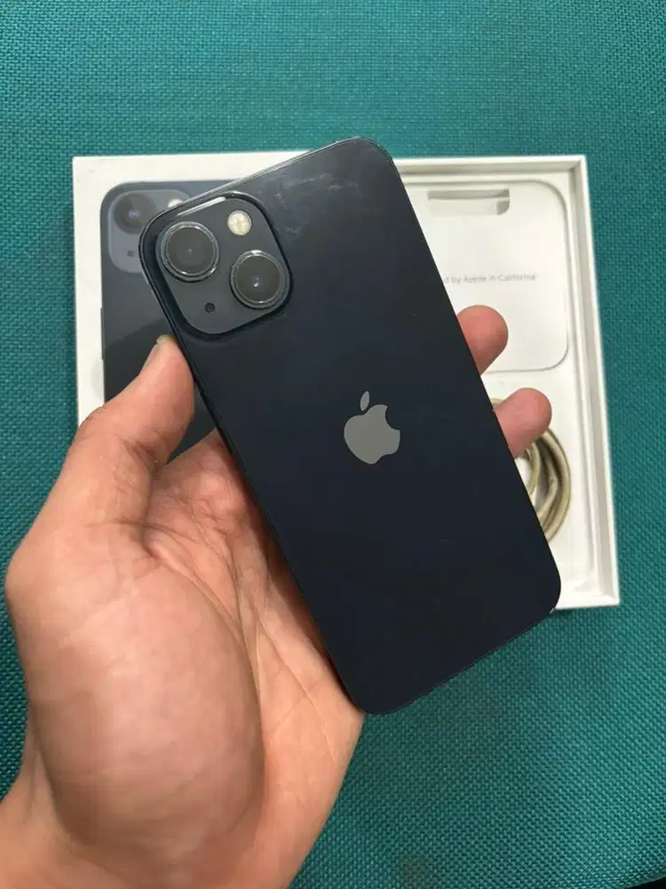 iPhone 13 128gb iBox