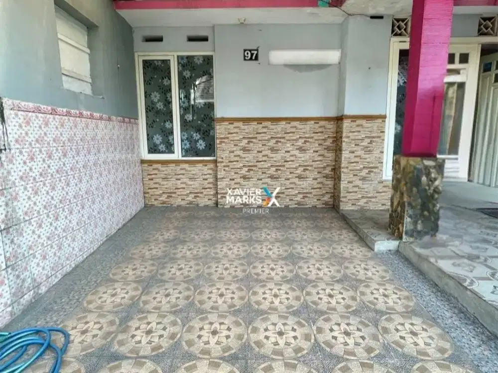 DIJUAL Rumah Minimalis dan Terawat 2Lt Ada Area Jemur Siap Huni Keamanan 24 Jam Row Jalan Lebar Dekat RS Soepraoen dan Pusat Kota di Janti Sukun
