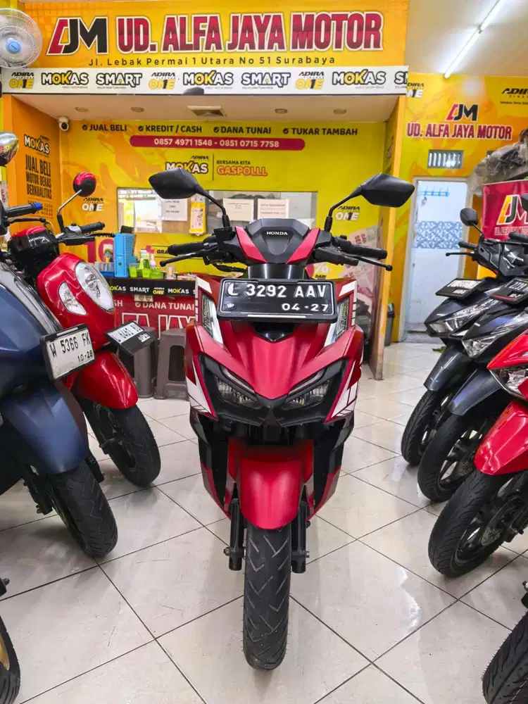 Cash Kredit Ok ^ Honda Vario 160 Cbs th 2022