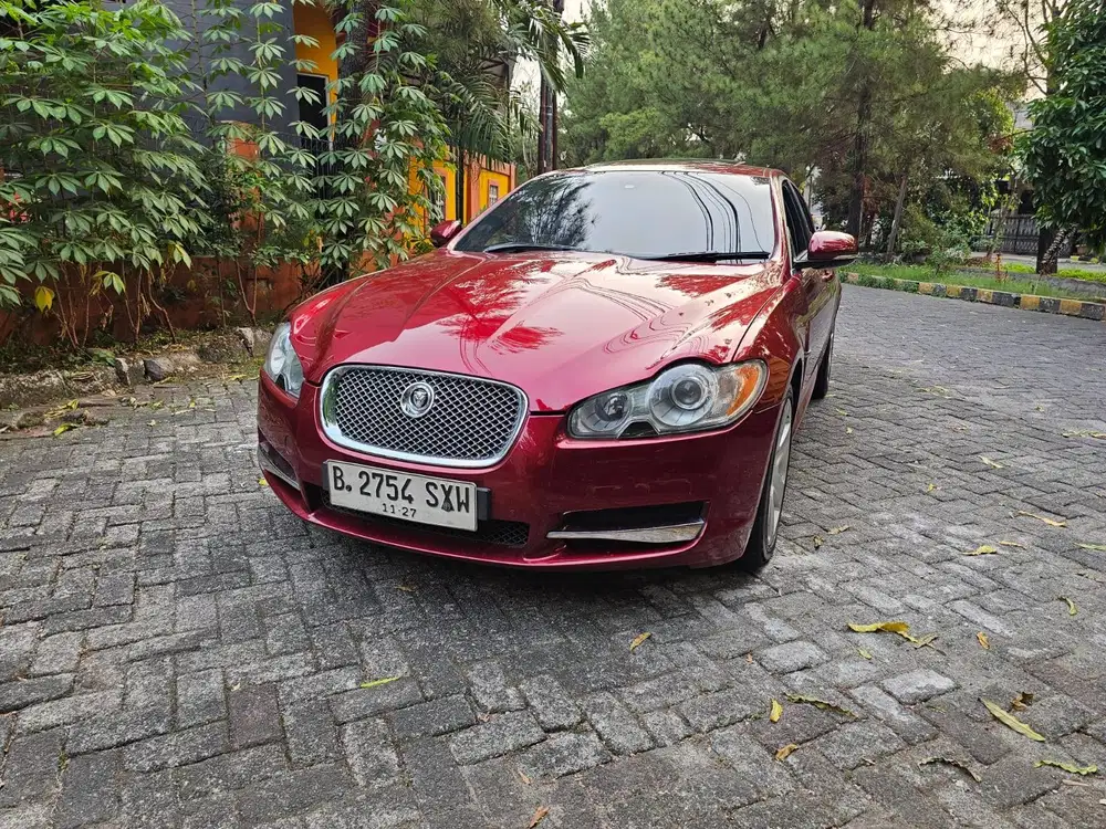 [TERMURAH] JAGUAR XF V6 3.0 AT 2011 PAJAK PANJANG!