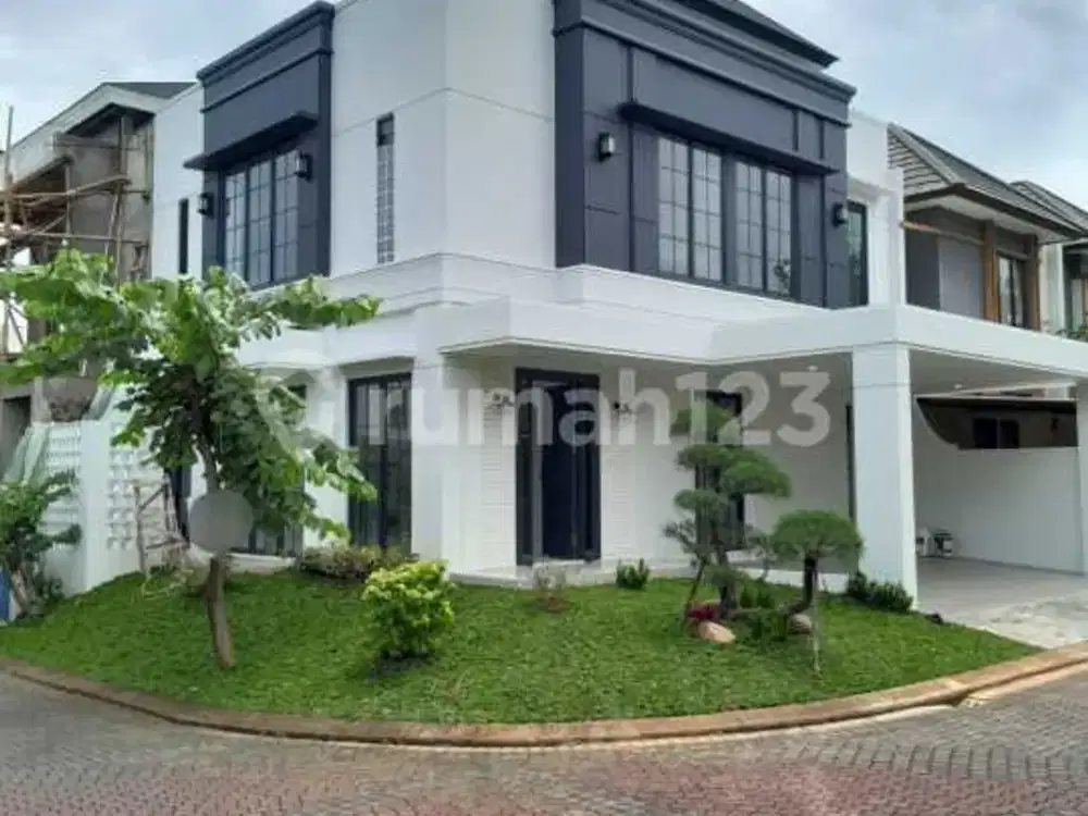 Dijual Rumah Bagus Posisi Badan Bonus Kitchen Set Siap Huni di Sevilla Park BSD