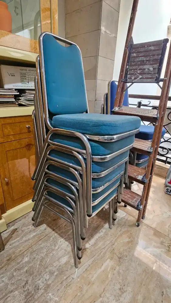 Dijual kursi Futura