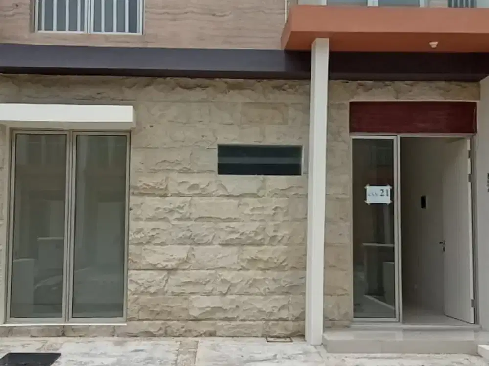 Rumah Greenland Residence Cluster Garbera