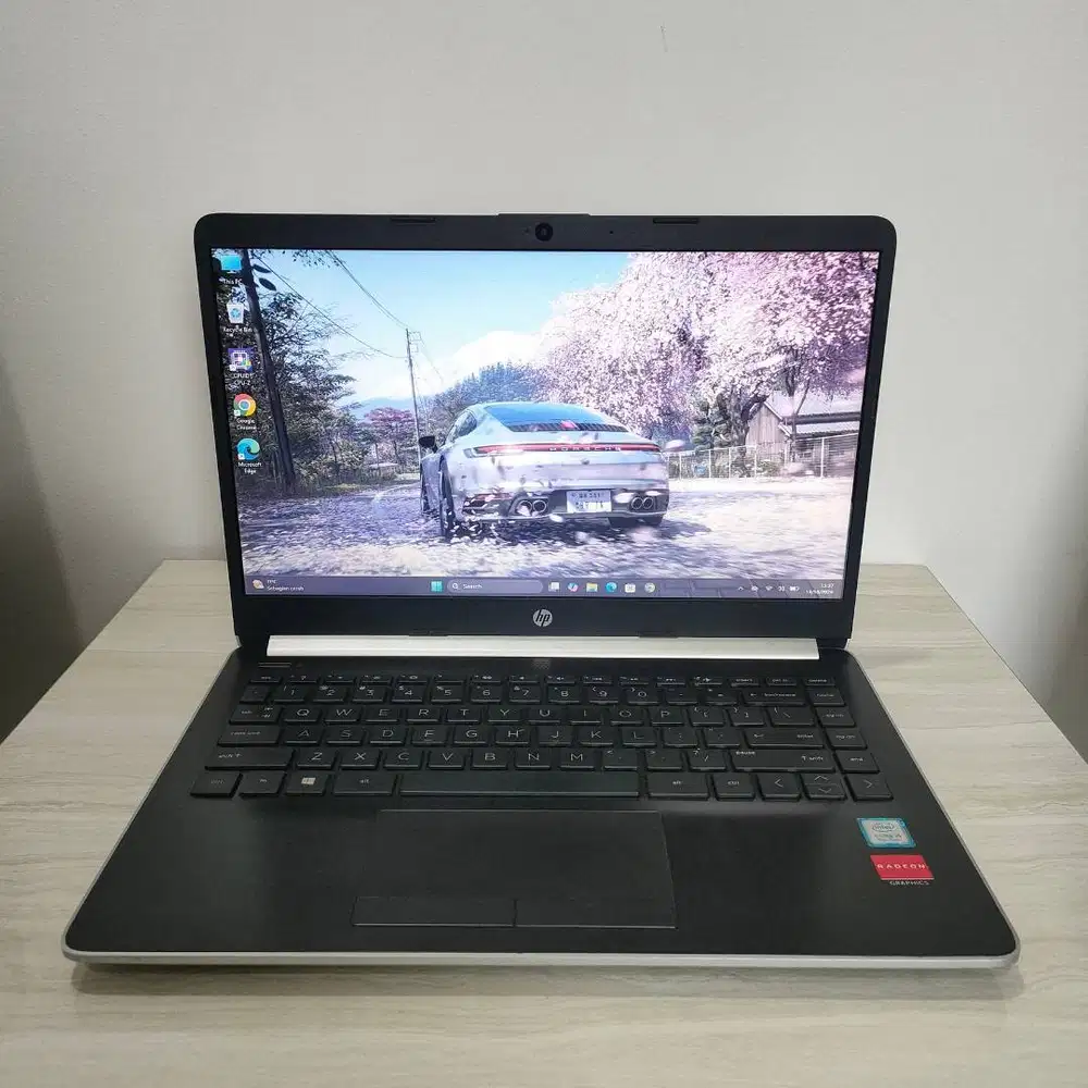 Laptop HP 14s i5 8265U RAM 8GB SSD 128GB + HDD 1TB GPU Radeon 530