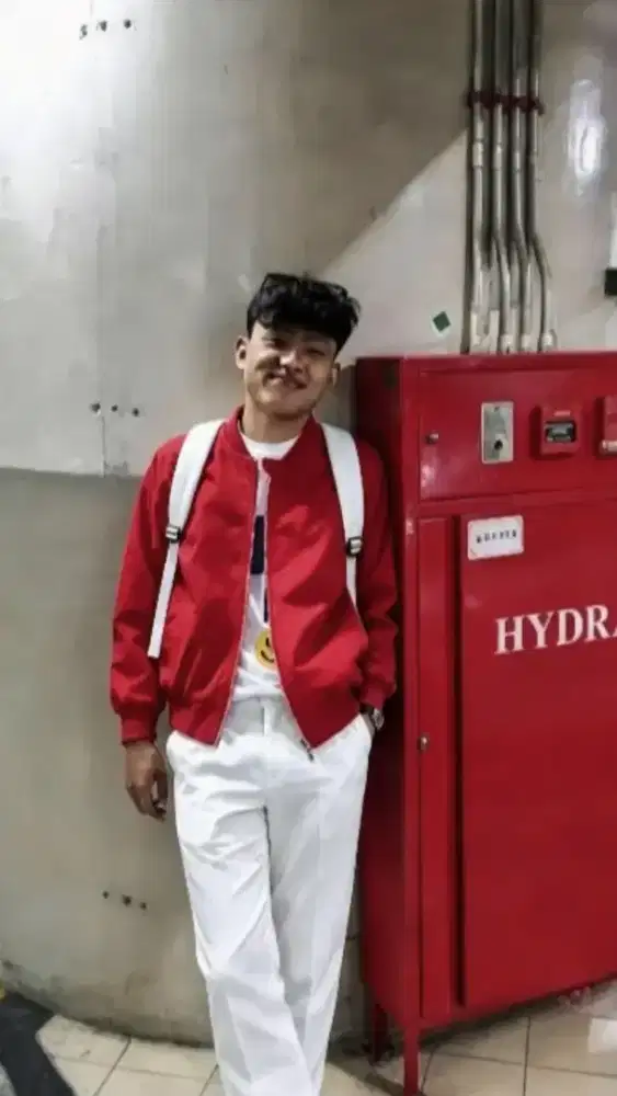mencari pekerjaan apa saja yang penting