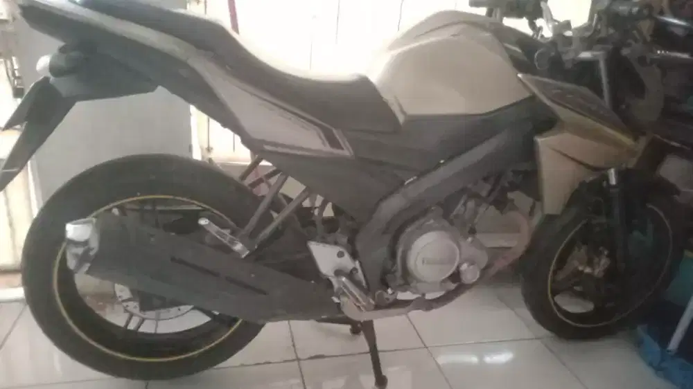 Jual Vixion 2013