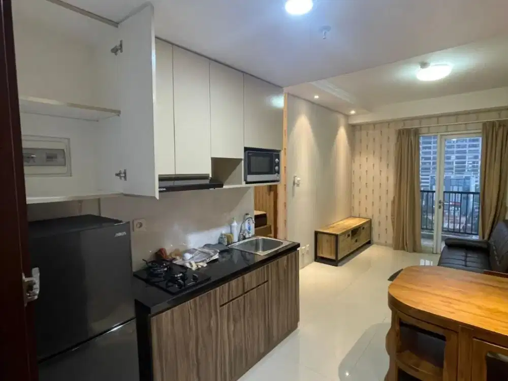 Dijual Unit Studio Full Furnished Apartemen Treepark Cikokol Tangerang
