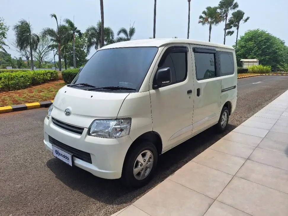 LOW DP Daihatsu Gran max 1.3 MB D Bensin-MT 2024 6CC