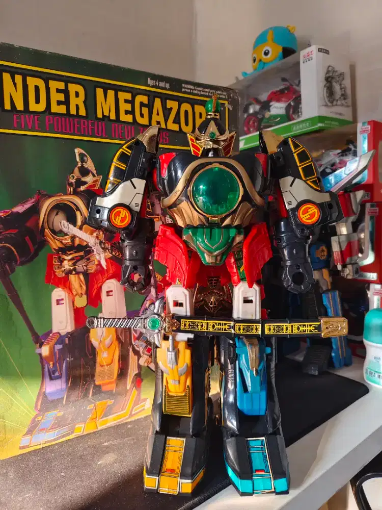 Thunder megazord power rangers