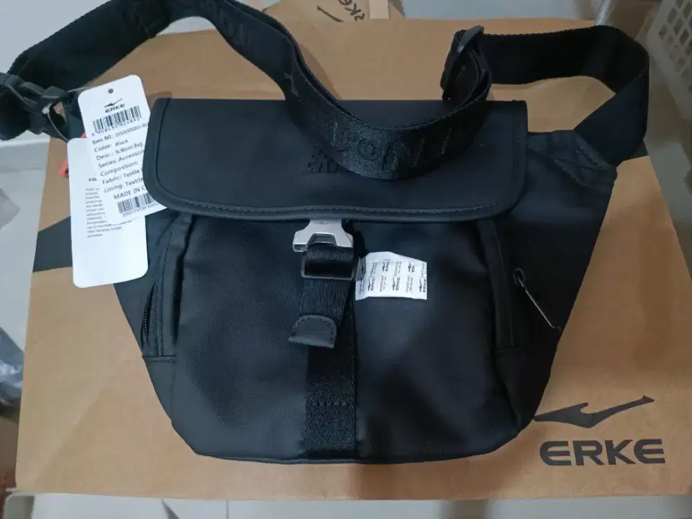 Erke sling Bag kondisi like new