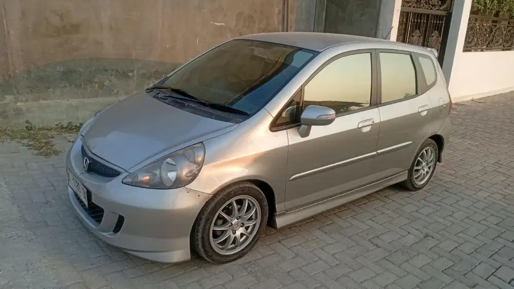 Dijual Honda Jazz Vtec AT 2007 Metik 85jt di Madiun