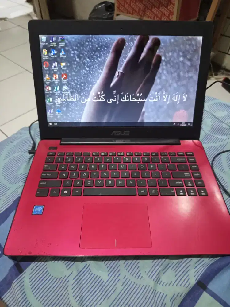 DIJUAL LAPTOP ASUS X453SA MERAH – SIAP PAKAI